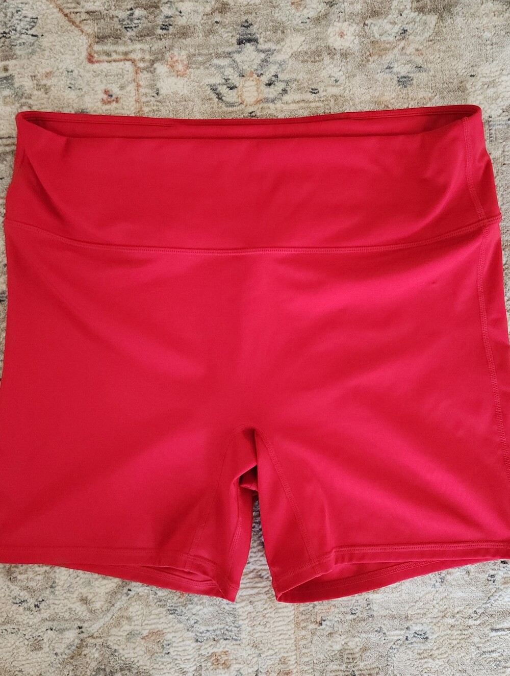 Fabletics High Waisted Motion 365 Bike Short Compression 5.5" Inseam 1x